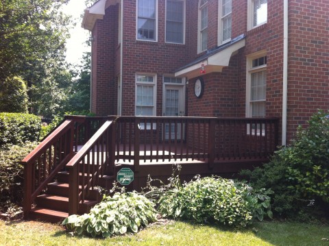 Deck Staining & Sealing