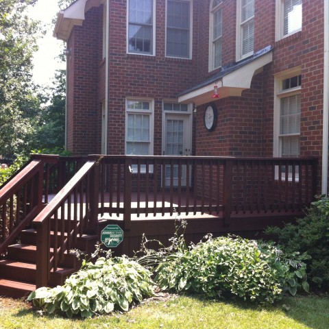 Deck Staining & Sealing