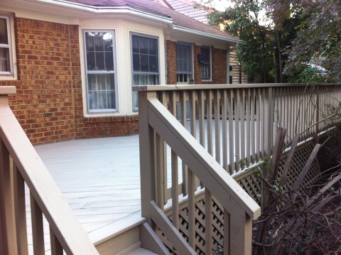 Deck Staining & Sealing